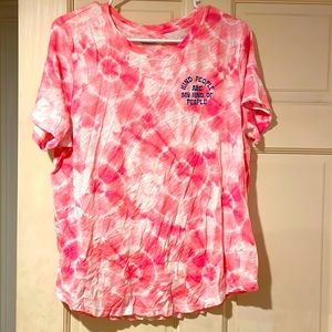 Old Navy Large Graphic Tee